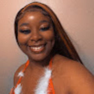 Meet your Posher, Johniah